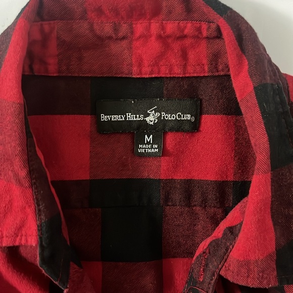 Beverly Hills Polo Club Button Up Mens M Red Black Buffalo Plaid Flannel - Picture 3 of 8